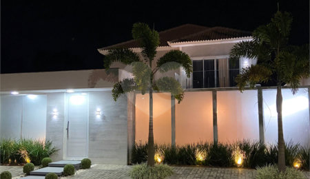 Casa à venda com 3 suítes no condomínio Ilha de Guaratiba Green, Rio de Janeiro - RJ