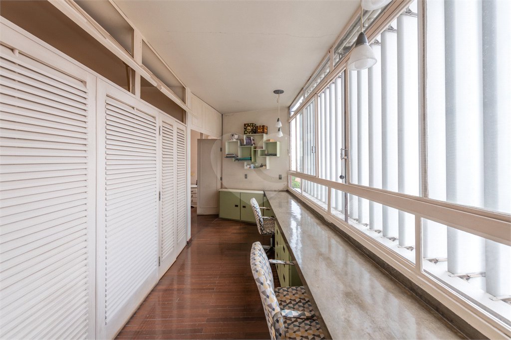 Casa Térrea à venda com 7 quartos, sendo 1 suíte, em Santana, São Paulo, SP
