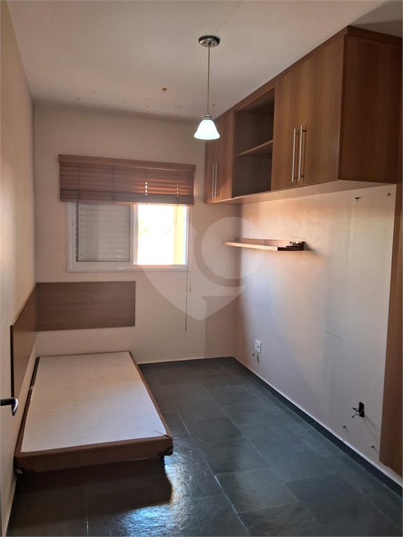 Casa à venda com 3 quartos, sendo 1 suíte, em Jardim Rossignatti, Indaiatuba, SP