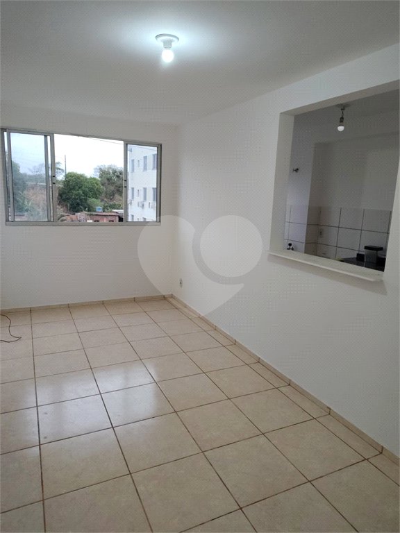 Apartamento à venda com 2 quartos em Santa Cruz, Rio de Janeiro, RJ