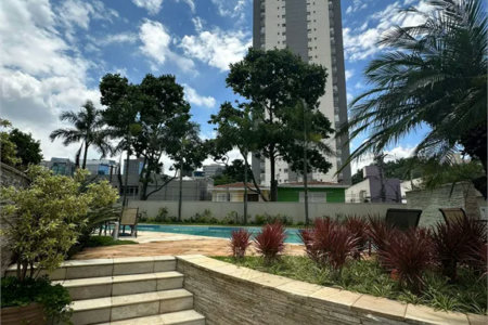 Apartamento à venda com 3 quartos, sendo 1 suíte, em Brooklin Paulista, São Paulo, SP