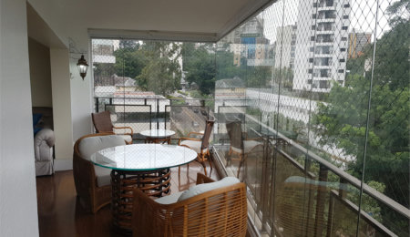 Apartamento à venda com 4 quartos, sendo 1 suíte,  em Morumbi, São Paulo, SP