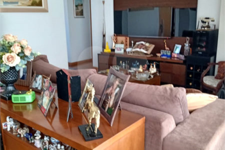 Apartamento à venda com 4 quartos, sendo 3 suítes, em Água Fria, São Paulo, SP