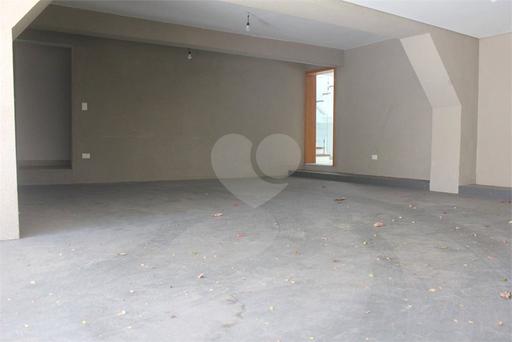 Casa à venda ou para alugar com 4 suítes em Alphaville, Santana de Parnaíba, SP