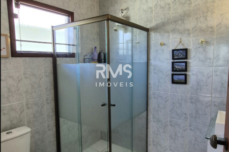 Casa à venda com 3 suítes no condomínio Granja Olga II, Sorocaba - SP