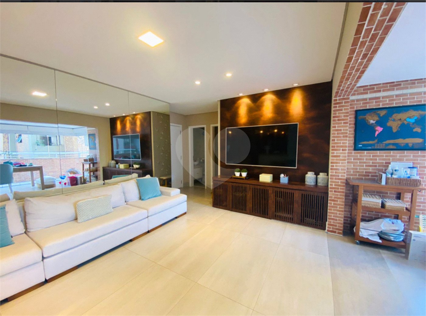 Apartamento à venda com 2 quartos, sendo 1 suíte,  em Vila Andrade, São Paulo, SP