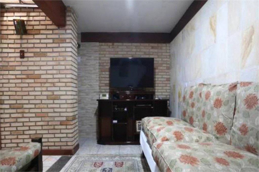 Sobrado à venda com 4 quartos, sendo 2 suítes, em Jardim Bonfiglioli, São Paulo, SP