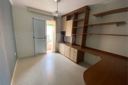 Casa à venda com 4 quartos, sendo 3 suítes, no condomínio Villas Nova Tatuapé I, São Paulo - SP