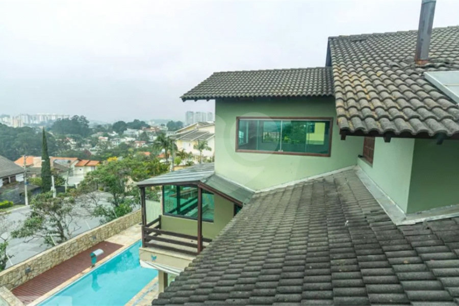 Sobrado à venda com 4 suítes em Butantã, São Paulo, SP