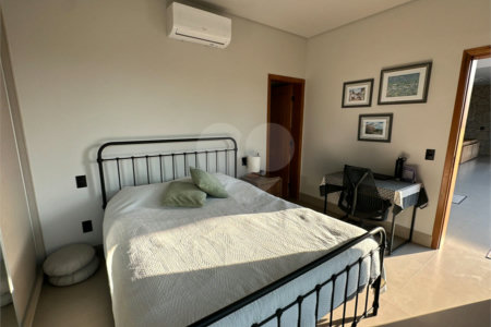 Casa Térrea à venda ou para alugar com 3 suítes em Jardim Leonor, Itatiba, SP