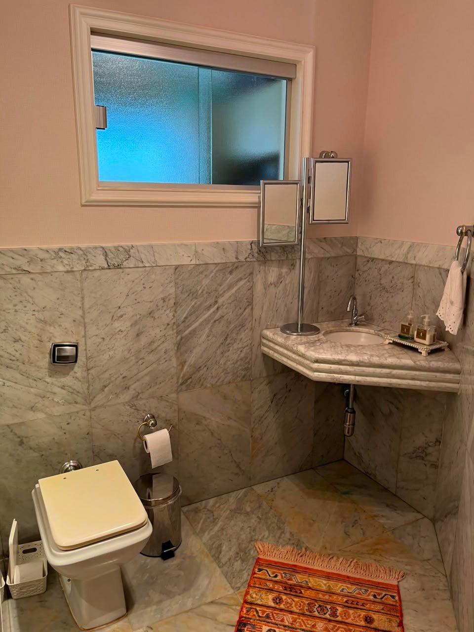 Casa à venda com 3 quartos, sendo 1 suíte,  em Santos Dumont, Três Lagoas, MS