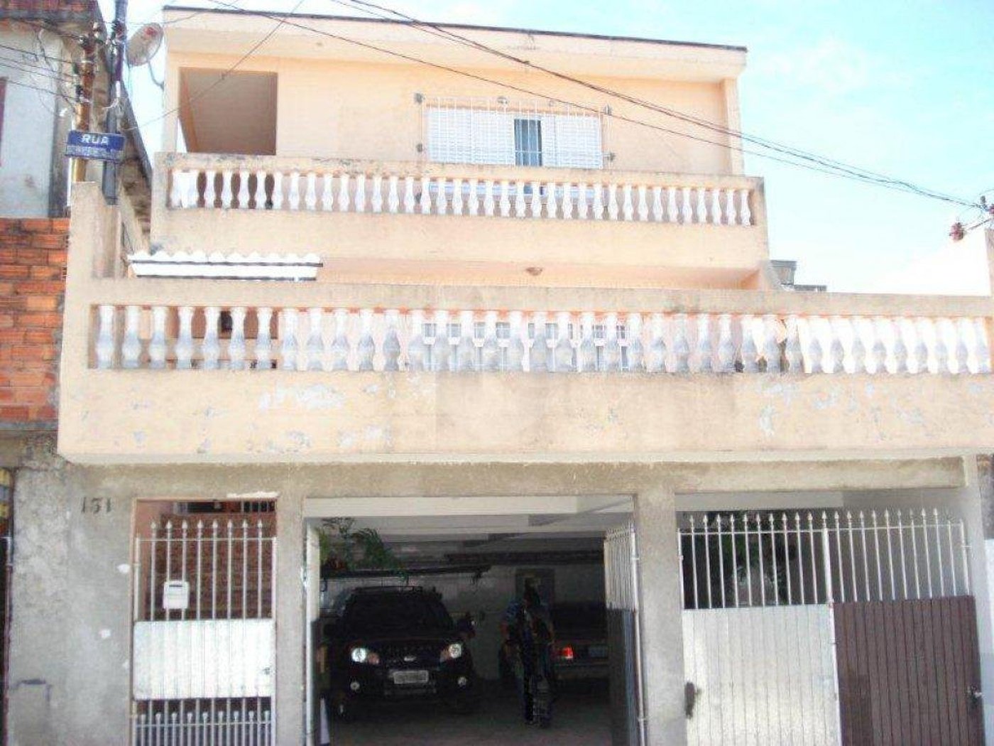 Sobrado à venda com 5 quartos, sendo 1 suíte, em Interlagos, São Paulo, SP