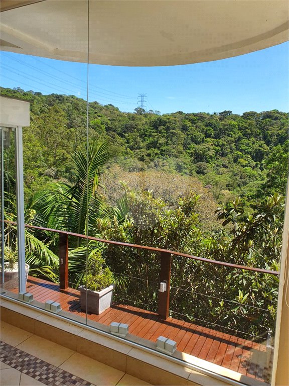 Casa à venda com 4 suítes em Serra da Cantareira, Mairiporã, SP