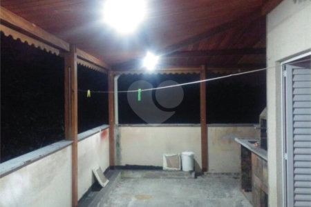 Apartamento à venda com 2 quartos em Jardim Itamarati, Poá, SP