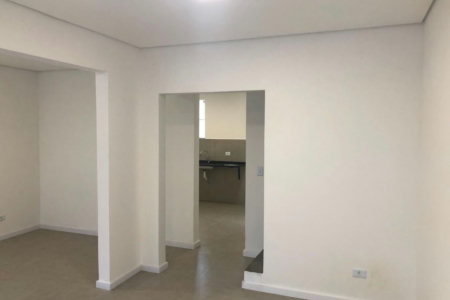 Casa com 3 dormitórios à venda, 116 m² por R$ 690.000,00 - Gonzaga - Santos/SP