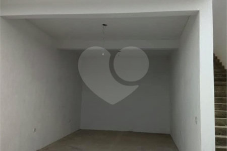 Casa à venda com 2 quartos, sendo 1 suíte,  em Loteamento Jardim do Sol (mailasqui), São Roque, SP