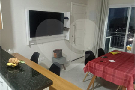 Apartamento a Venda - 2 dormitórios - Jd. Colonial