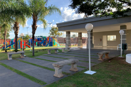 Casa à venda com 3 suítes no condomínio Alto Dos Ipês, Três Lagoas - MS