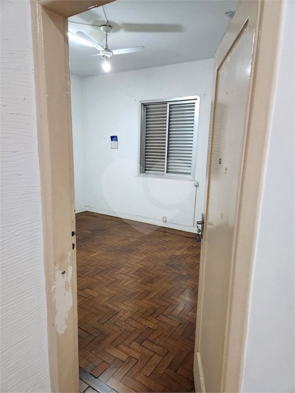 Sobrado à venda com 4 quartos em Vila Dom Pedro I, São Paulo, SP