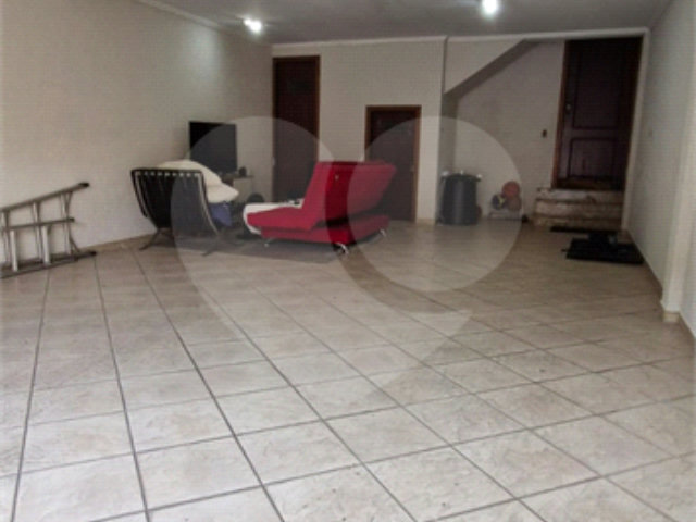 Casa à venda com 3 suítes em Parada Inglesa, São Paulo, SP