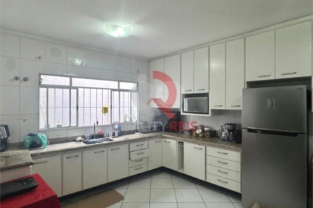 Sobrado à venda com 3 quartos, sendo 2 suítes, em Vila Maria Alta, São Paulo, SP