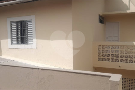 Sobrado à venda com 3 quartos em Rio Pequeno, São Paulo, SP