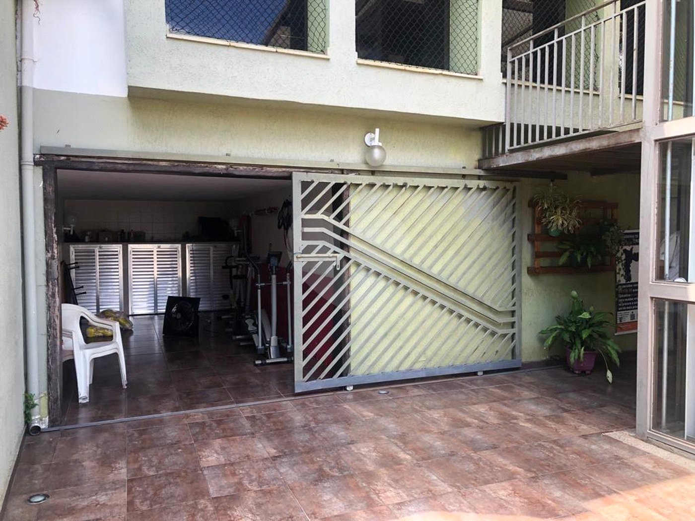 Casa à venda com 3 quartos em Vila Monumento, São Paulo, SP