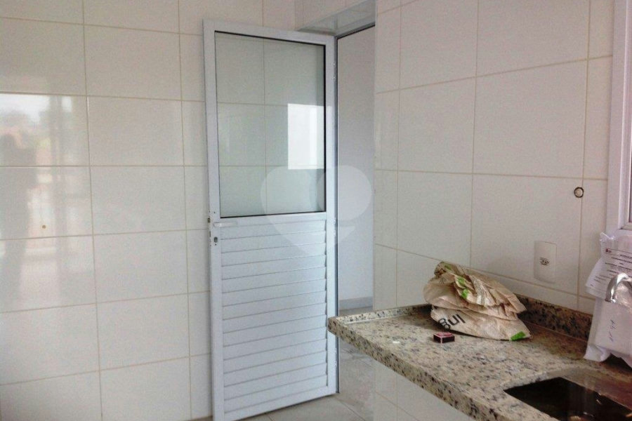 Sobrado à venda com 3 quartos, sendo 1 suíte,  em Vila Guilherme, São Paulo, SP