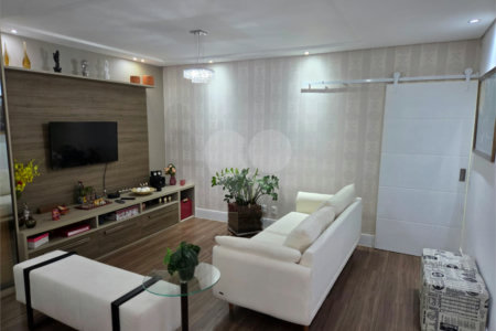 Apartamento à venda com 3 suítes em Vila Floresta, Santo André, SP
