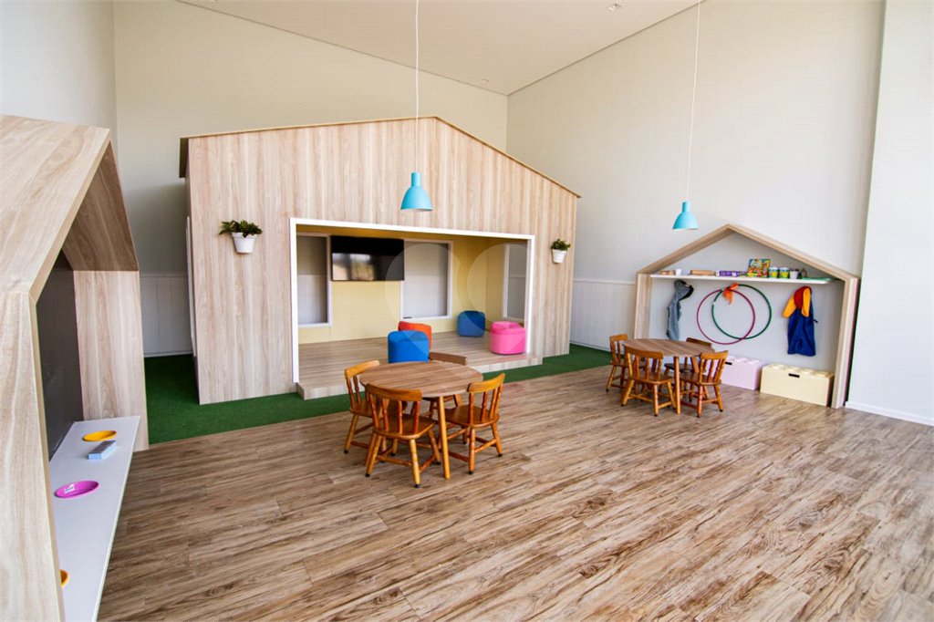 Apartamento à venda com 4 suítes em Real Parque, São Paulo, SP
