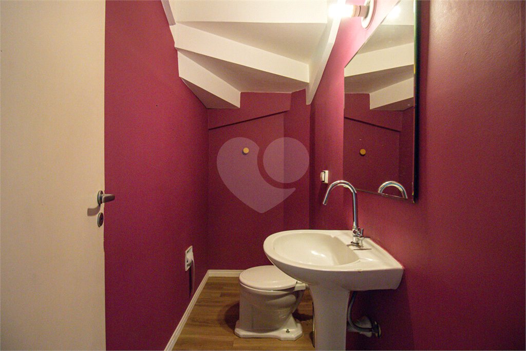 Sobrado à venda com 2 quartos, sendo 1 suíte, em Jardim Petrópolis, São Paulo, SP