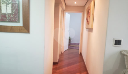 Apartamento à venda com 3 quartos, sendo 1 suíte, em Alto da Boa Vista, São Paulo, SP