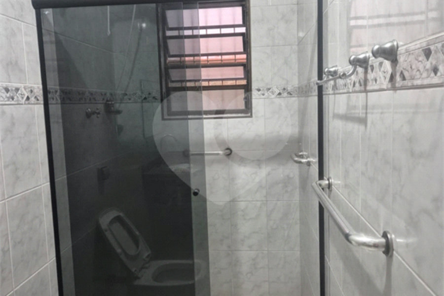 Sobrado à venda com 3 quartos, sendo 1 suíte, em Vila Bonilha, São Paulo, SP
