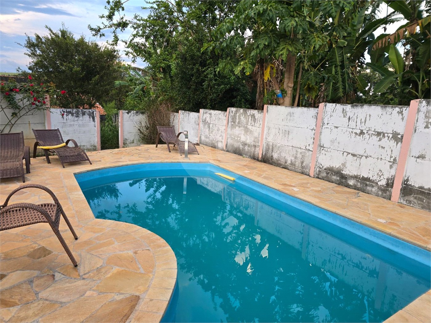 Casa à venda com 2 quartos, sendo 1 suíte, em Ressaca, Atibaia, SP