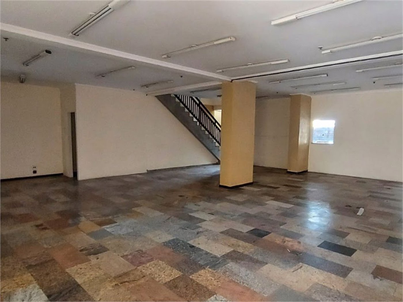 Loja Comercial para locação, ,  - LO0024.