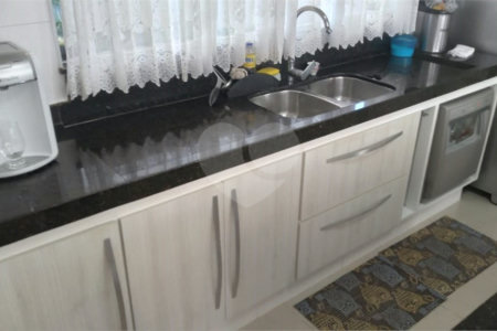 Casa à venda com 3 suítes no condomínio Damha III, São Carlos - SP