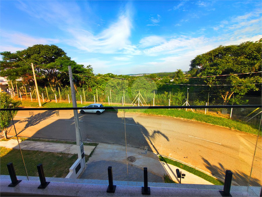 Casa à venda com 3 suítes no condomínio Terras de São Francisco, Sorocaba - SP