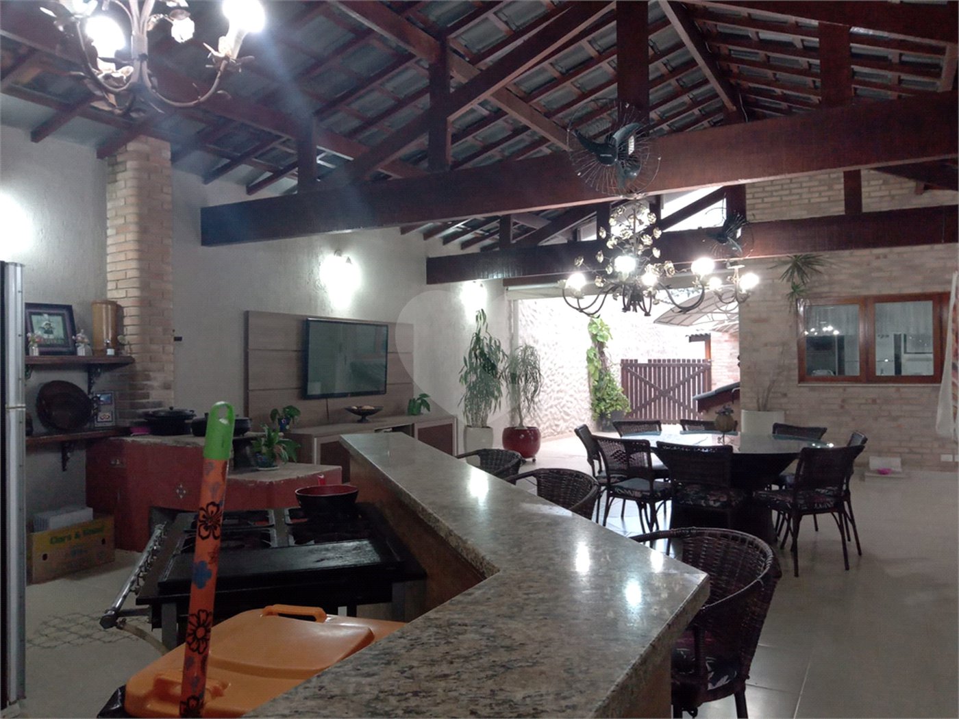 Casa à venda com 4 suítes no condomínio Alpes de Mairiporã, Mairiporã - SP