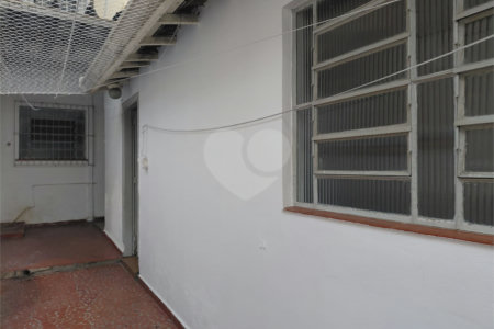 Sobrado à venda com 2 quartos em Vila Ipojuca, São Paulo, SP