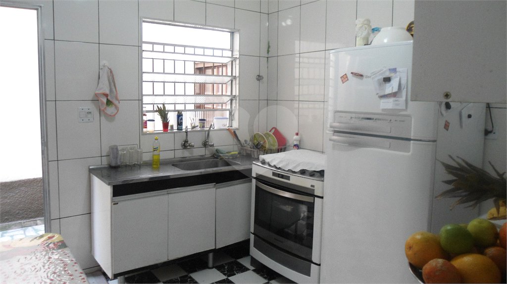 Sobrado à venda com 5 quartos, sendo 2 suítes,  em Vila Cidinha, Mogi das Cruzes, SP