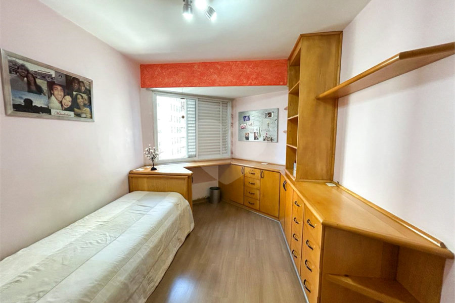 Apartamento à venda com 4 quartos, sendo 1 suíte,  em Paraíso, São Paulo, SP
