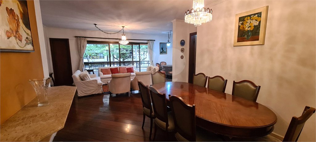 Apartamento à venda com 3 quartos, sendo 1 suíte,  em Indianópolis, São Paulo, SP