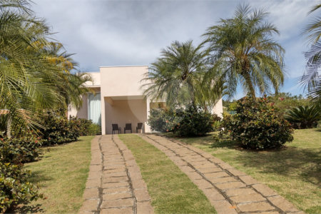 Casa à venda com 4 suítes no condomínio Horizonte Azul II, Itupeva - SP
