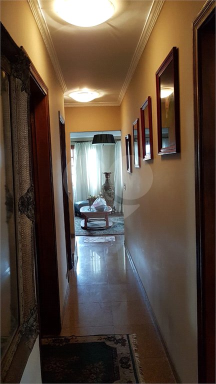 Sobrado à venda com 3 suítes em Vila Gumercindo, São Paulo, SP