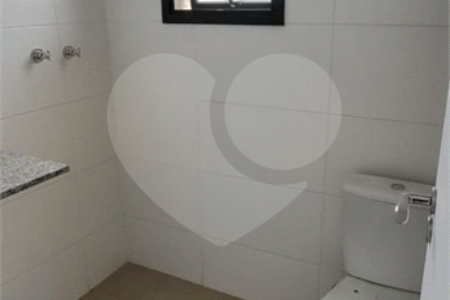 Apartamento à venda com 2 quartos, sendo 1 suíte, no Centro, Mogi das Cruzes, SP