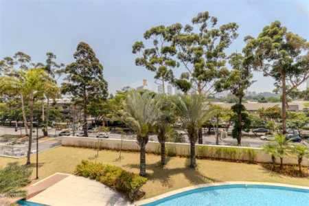 Apartamento à venda com 3 suítes em Campo Grande, São Paulo, SP