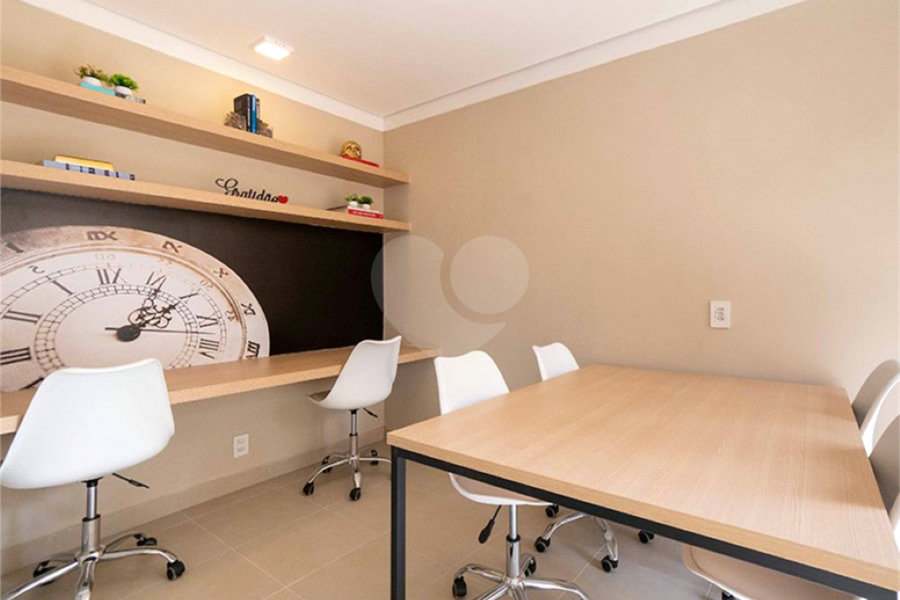 Apartamento à venda com 2 quartos em Cidade Tiradentes, São Paulo, SP