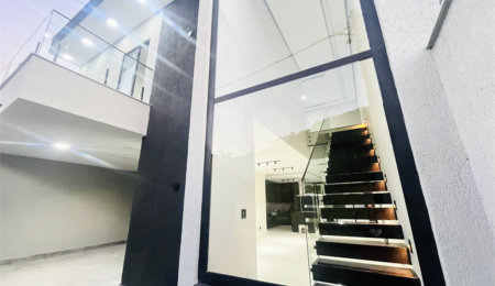 Casa à venda com 3 quartos, sendo 1 suíte, no condomínio Vale dos Sonhos 2, Rio de Janeiro - RJ