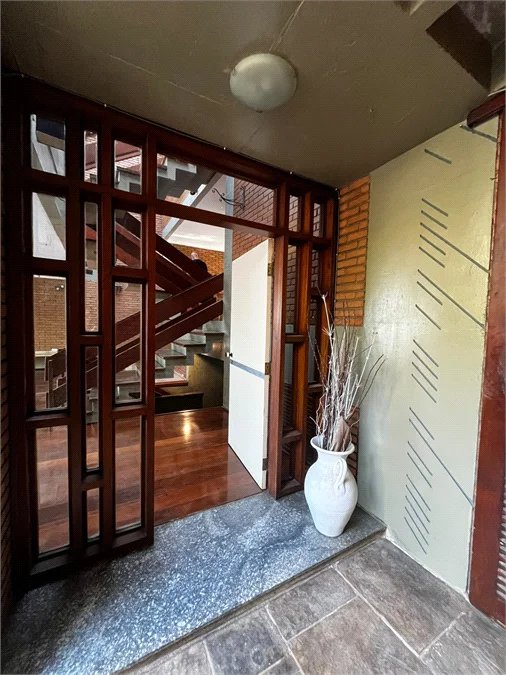 Sobrado à venda com 3 quartos, sendo 1 suíte, em Rolinópolis, São Paulo, SP