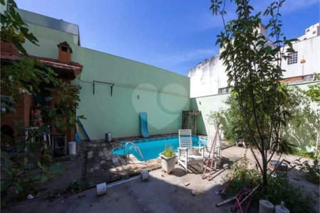 Sobrado à venda ou para alugar com 4 suítes em Vila Paulicéia, São Paulo, SP